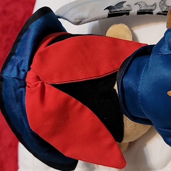Disney Store Jake And The Neverland Pirates Captain Jake Stuffed Plush - Picture 5 of 9